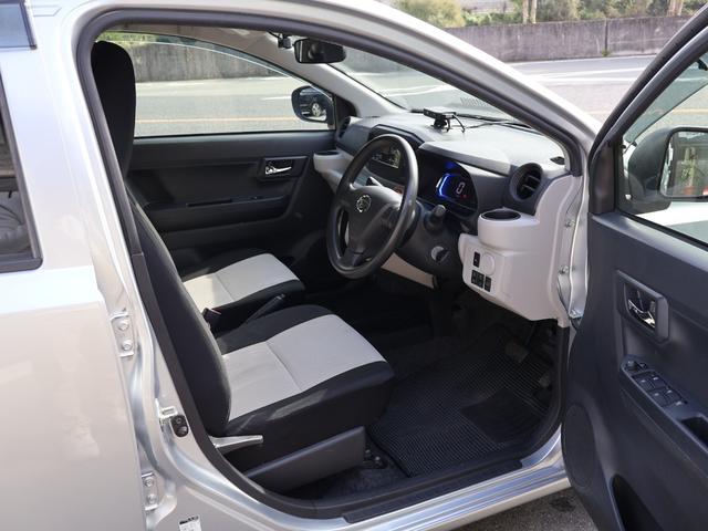 ミライース X SAIII ・スマートアシストIII・衝突回避支援ブレーキ・オートハイビーム・誤発進抑制機能・車線逸脱警報・コーナーセンサー・アイドリングストップ・LEDヘッドライト・キーレス・フロアマット・バイザー・エアコン(19枚目)