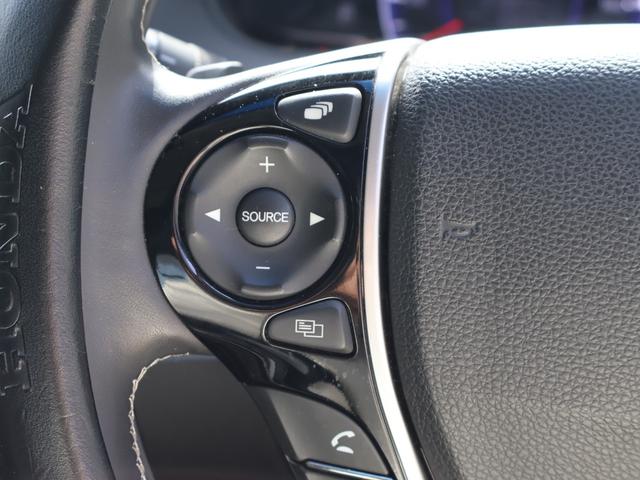 オデッセイ アブソルート・２０ｔｈアニバーサリー　・純正インターナビ・マルチビューカメラ・バックカメラ・リアエンターテイメント・後席モニター・両側パワースライド・社外１８ＡＷ・ＬＥＤ・ＥＴＣ・パドルシフト・クルコン・ドラレコ・ＣＴＢＡ・ハーフレザー（64枚目）