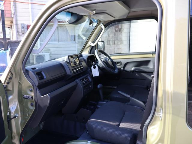 サンバートラック グランドキャブスマートアシスト ・ユーザー買取車・ワンオーナー・スマートアシスト・ハイルーフ・三方開・LEDオートヘッドライト・フォグ・コーナーセンサー・アイドリングストップ・荷台灯・電格ミラー・プッシュスタート・スマートキー2個(7枚目)