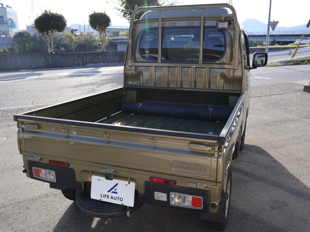 サンバートラック グランドキャブスマートアシスト ・ユーザー買取車・ワンオーナー・スマートアシスト・ハイルーフ・三方開・LEDオートヘッドライト・フォグ・コーナーセンサー・アイドリングストップ・荷台灯・電格ミラー・プッシュスタート・スマートキー2個(42枚目)