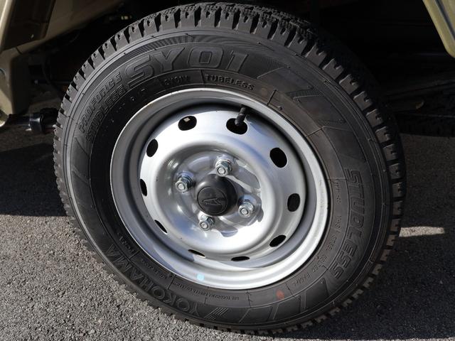 サンバートラック グランドキャブスマートアシスト ・ユーザー買取車・ワンオーナー・スマートアシスト・ハイルーフ・三方開・LEDオートヘッドライト・フォグ・コーナーセンサー・アイドリングストップ・荷台灯・電格ミラー・プッシュスタート・スマートキー2個(52枚目)