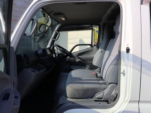 トヨエース Wキャブロングジャストロー ・ユーザー買取車・5速ミッション・ディーゼル・社外メモリーナビ・フルセグTV・後輪ダブルタイヤ・HIDヘッドライト・フォグ・BT・コムテックドラレコ・エアコン・パワステ・エアバッグ・取説保証書(10枚目)