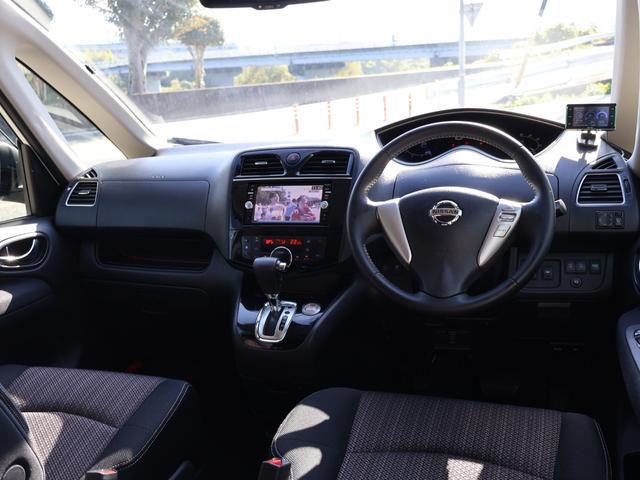 セレナ ハイウェイスター Vセレ+セーフティII SHV ・エマージェンシーブレーキ・純正メモリーナビ・フルセグ・社外後席モニター・両側パワースライド・LEDライト・フォグ・ETC・純正16AW・車高調・BT・DVD・クルコン・コーナーセンサー・純正ドラレコ(3枚目)