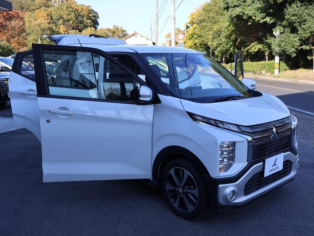 ★ステアリングスイッチ★コーナーセンサー★Ｂｌｕｅｔｏｏｔｈ★ＤＶＤ★アイドリングストップ★ドアミラーウインカー★プッシュスタート★保証書有り