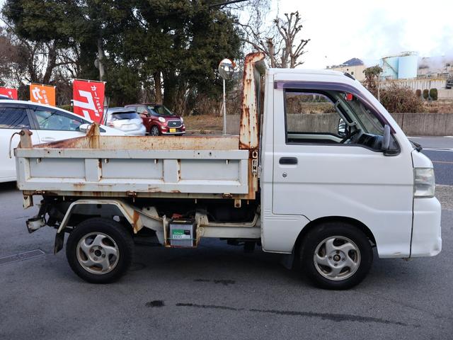 ハイゼットトラック 多目的ダンプ　・ユーザー買取車・多目的ＰＴＯダンプ・４ＷＤ・５速ミッション・パワステ・エアコン・三方開（62枚目）