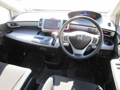 この度はライフオートの展示車をご覧頂き、誠に有難うございます！当店は『仕入れに徹底的にこだわり、本当にオススメ出来るお車のみを厳選し展示しております！』安心して愛車選びを楽しんで下さい♪ 2