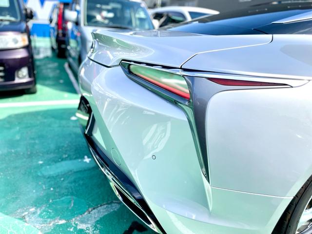 ＬＣ ＬＣ５００ｈ　Ｌパッケージ　禁煙ワンオーナー２１インチオプションアルミ　パノラマルーフ　ステアリングヒーター　シートヒーター＆ベンチレーション　リアフォグ・ＰＴＣ補助ヒーター装備　寒冷地仕様　ＥＴＣ　Ｂｌｕｅｔｏｏｔｈ　ドラレコ（20枚目）