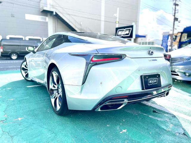 ＬＣ ＬＣ５００ｈ　Ｌパッケージ　禁煙ワンオーナー２１インチオプションアルミ　パノラマルーフ　ステアリングヒーター　シートヒーター＆ベンチレーション　リアフォグ・ＰＴＣ補助ヒーター装備　寒冷地仕様　ＥＴＣ　Ｂｌｕｅｔｏｏｔｈ　ドラレコ（23枚目）