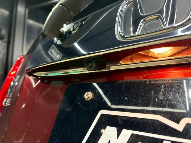 Ｎ－ＯＮＥ プレミアム・Ｌパッケージ　禁煙　ＣＤ　バックカメラ　Ｂｌｕｅｔｏｏｔｈ　ＨＩＤ　アイドリングストップ　キーレス　盗難防止システム（23枚目）