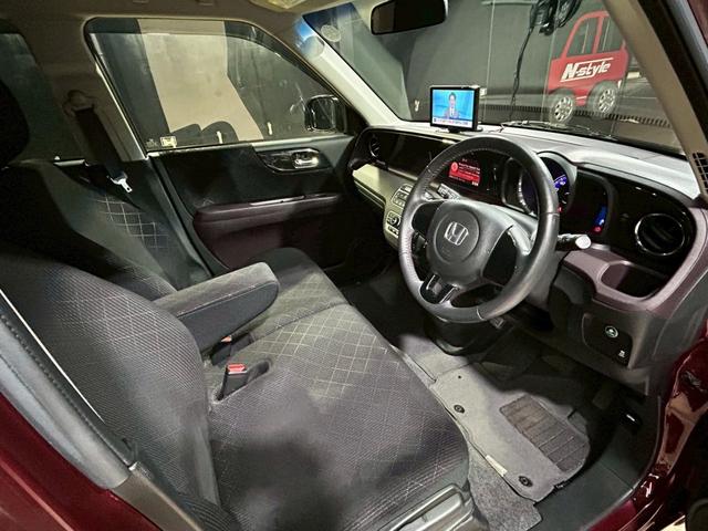 Ｎ－ＯＮＥ プレミアム・Ｌパッケージ　禁煙　ＣＤ　バックカメラ　Ｂｌｕｅｔｏｏｔｈ　ＨＩＤ　アイドリングストップ　キーレス　盗難防止システム（27枚目）