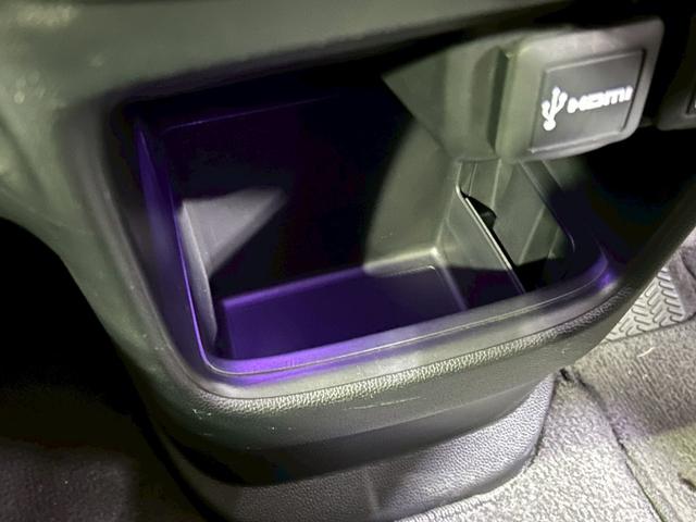 Ｎ－ＯＮＥ プレミアム・Ｌパッケージ　禁煙　ＣＤ　バックカメラ　Ｂｌｕｅｔｏｏｔｈ　ＨＩＤ　アイドリングストップ　キーレス　盗難防止システム（56枚目）