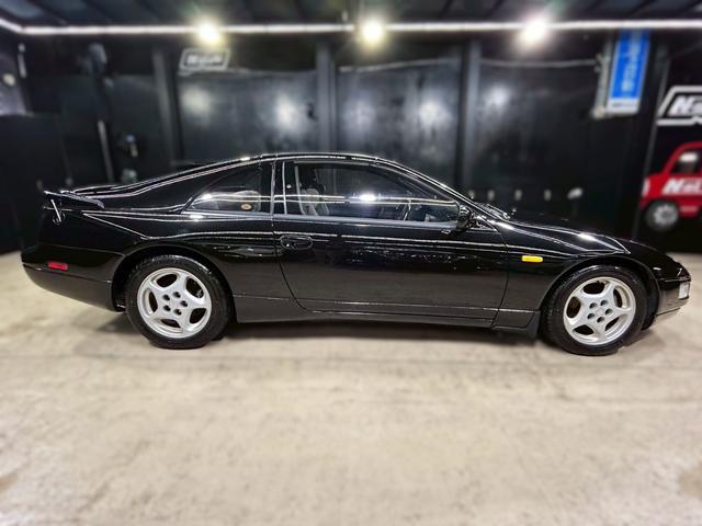 フェアレディＺ ３００ＺＸ　Ｔバールーフ　禁煙　タイベル交換　エアコン修理済み（20枚目）