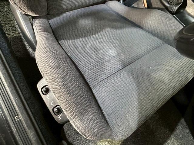 フェアレディＺ ３００ＺＸ　Ｔバールーフ　禁煙　タイベル交換　エアコン修理済み（30枚目）