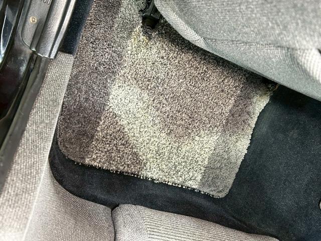 フェアレディＺ ３００ＺＸ　Ｔバールーフ　禁煙　タイベル交換　エアコン修理済み（42枚目）