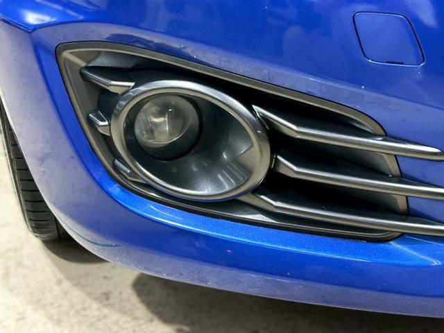 スイフトスポーツ ベースグレード 6MT 禁煙 HID ナビ TV バックカメラ ETC(14枚目)