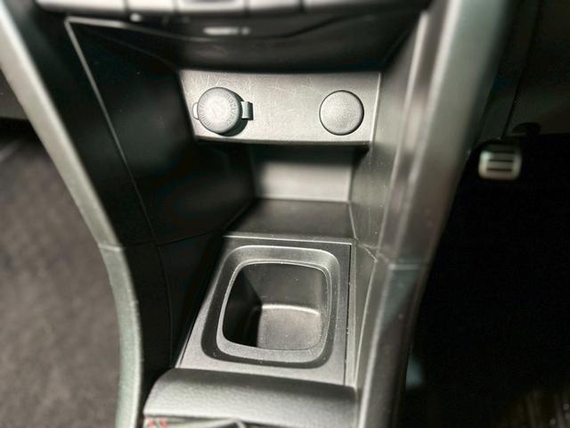 スイフトスポーツ ベースグレード 6MT 禁煙 HID ナビ TV バックカメラ ETC(57枚目)