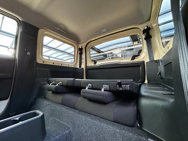 ジムニー XC リフトアップ 社外前後バンパー LEDヘッド 衝突軽減 ディスプレイオーディオ 禁煙 シ-トヒ-タ- フルフラット 衝突安全ボディ フルタイム4WD 横滑防止 パワーウィンド オートマチックハイビーム(43枚目)