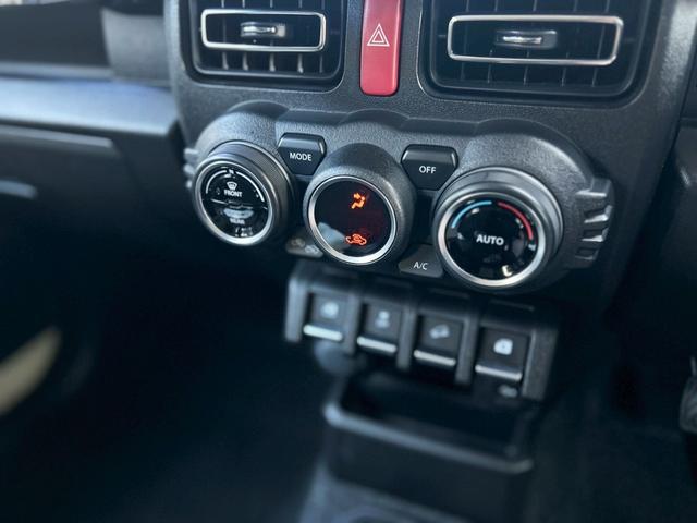 ジムニー XC リフトアップ 社外前後バンパー LEDヘッド 衝突軽減 ディスプレイオーディオ 禁煙 シ-トヒ-タ- フルフラット 衝突安全ボディ フルタイム4WD 横滑防止 パワーウィンド オートマチックハイビーム(53枚目)