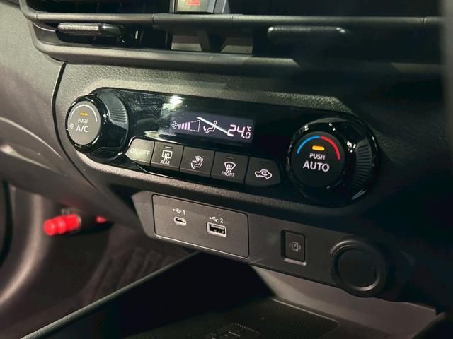 ノート Ｘ　プロパイロット　日産コネクトナビ　ＳＯＳ　全周囲カメラ　ＬＥＤ　デジタルインナーミラー　アダプティブヘッドライト　ＬＥＤフォグ　ＥＴＣ　ＢＳＷ　ＢＳＩ　ＲＣＴＡ　衝突被害軽減ブレ－キ　禁煙　ＵＳＢ接続（55枚目）