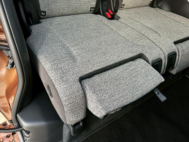 スペーシア ハイブリッドＸ　全周囲カメラ　アダプティブクルーズ　両電動　ブレーキホールド　ＬＥＤ　禁煙　シートヒーター　ＥＴＣ　衝突安全ボディ　盗難防止システム　ＡＴハイビーム　ミュージックプレイヤー接続可　ＡＢＳ　ＵＳＢ（35枚目）