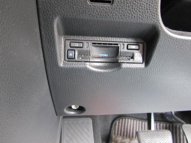 ヴォクシー S-Z ドライブレコーダー バックカメラ ナビ TV クリアランスソナー オートクルーズコントロール レーンアシスト 衝突被害軽減システム 両側電動スライドドア オートマチックハイビーム LEDヘッドランプ(5枚目)