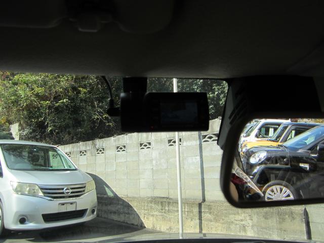 スイフトスポーツ ベースグレード　ドライブレコーダー　ＥＴＣ　ナビ　クリアランスソナー　オートクルーズコントロール　レーンアシスト　衝突被害軽減システム　アルミホイール　ＬＥＤヘッドランプ　スマートキー　シートヒーター　ＡＴ（6枚目）