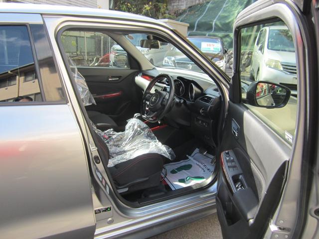 スイフトスポーツ ベースグレード　ドライブレコーダー　ＥＴＣ　ナビ　クリアランスソナー　オートクルーズコントロール　レーンアシスト　衝突被害軽減システム　アルミホイール　ＬＥＤヘッドランプ　スマートキー　シートヒーター　ＡＴ（8枚目）