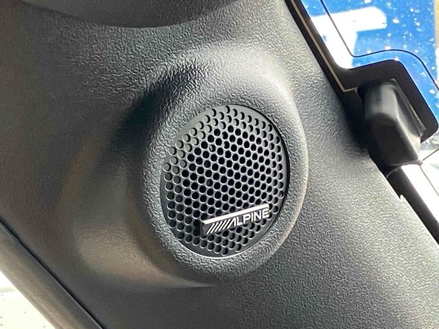 コペン ローブ　オープンカー　ＥＴＣ　バックカメラ　ナビ　オートライト　ＬＥＤヘッドランプ　ＭＴ　スマートキー　シートヒーター　アルミホイール　盗難防止システム　衝突安全ボディ　ＡＢＳ　ＥＳＣ　Ｂｌｕｅｔｏｏｔｈ（35枚目）