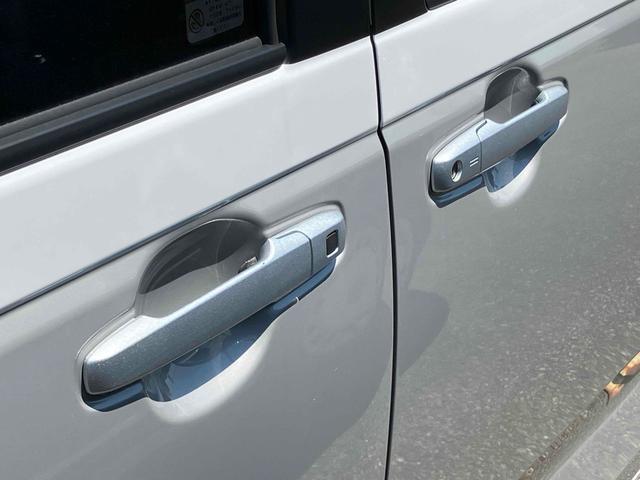 ムーヴキャンバス ストライプスＸ　バックカメラ　両側電動スライドドア　ナビ　ＴＶ　クリアランスソナー　衝突被害軽減システム　オートライト　スマートキー　アイドリングストップ　電動格納ミラー　ベンチシート　ＣＶＴ　盗難防止システム（29枚目）