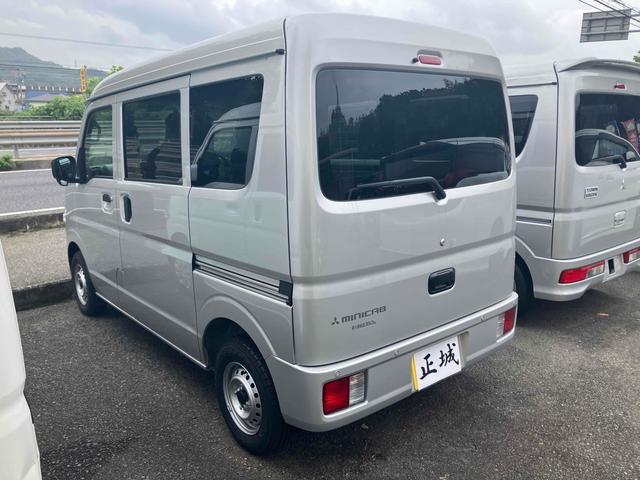 ミニキャブバン E ワンオーナー 軽バン ハイルーフ AT クリアランスソナー ナビ TV バックカメラ 両側スライドドア アイドリングストップ オートライト ESC エアコン パワーステアリング 運転席エアバッグ(6枚目)