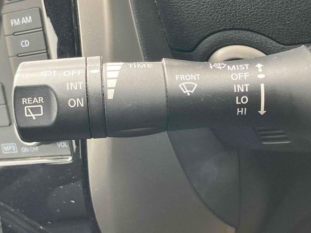 マーチ ニスモ　ワンオーナー　アルミホイール　オートライト　スマートキー　アイドリングストップ　電動格納ミラー　ＣＶＴ　盗難防止システム　衝突安全ボディ　ＡＢＳ　ＥＳＣ　ＣＤ　ミュージックプレイヤー接続可　エアコン（35枚目）