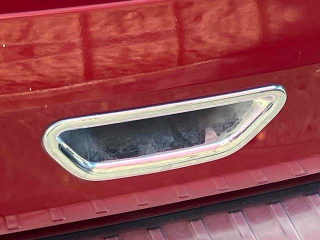 エクストレイル ２０Ｓ　ハイブリッド　ＥＴＣ　バックカメラ　クリアランスソナー　衝突被害軽減システム　ナビ　ＴＶ　アルミホイール　スマートキー　ＣＶＴ　盗難防止システム　衝突安全ボディ　ＣＤ　ＤＶＤ再生　ブルーレイ（51枚目）