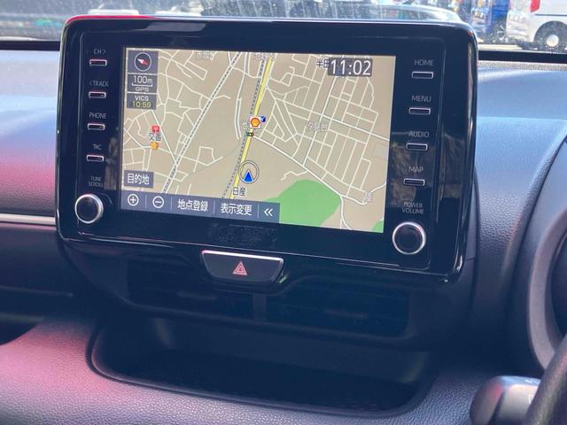 ヤリス Ｇ　ＥＴＣ　バックカメラ　ナビ　レーンアシスト　衝突被害軽減システム　オートマチックハイビーム　オートライト　スマートキー　電動格納ミラー　ＣＶＴ　レンタカーアップ　盗難防止システム　衝突安全ボディ（4枚目）