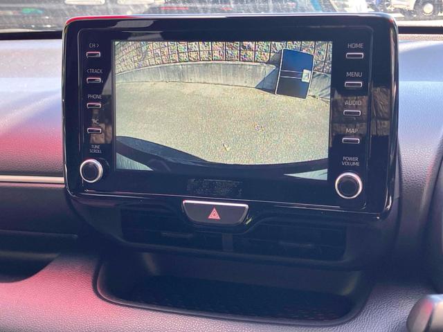 ヤリス Ｇ　ＥＴＣ　バックカメラ　ナビ　レーンアシスト　衝突被害軽減システム　オートマチックハイビーム　オートライト　スマートキー　電動格納ミラー　ＣＶＴ　レンタカーアップ　盗難防止システム　衝突安全ボディ（5枚目）