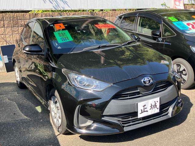 ヤリス Ｇ　ＥＴＣ　バックカメラ　ナビ　レーンアシスト　衝突被害軽減システム　オートマチックハイビーム　オートライト　スマートキー　電動格納ミラー　ＣＶＴ　レンタカーアップ　盗難防止システム　衝突安全ボディ（13枚目）