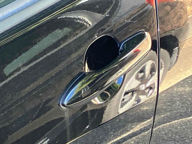 ヤリス Ｇ　ＥＴＣ　バックカメラ　ナビ　レーンアシスト　衝突被害軽減システム　オートマチックハイビーム　オートライト　スマートキー　電動格納ミラー　ＣＶＴ　レンタカーアップ　盗難防止システム　衝突安全ボディ（26枚目）