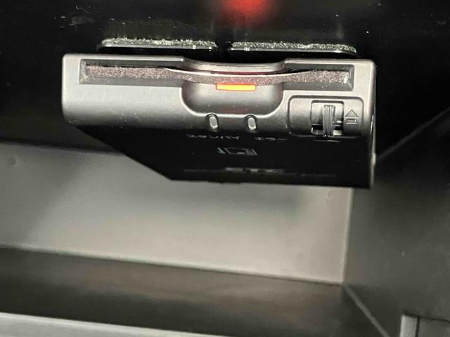 ノート ｅ－パワー　Ｘ　ドライブレコーダー　ＥＴＣ　全周囲カメラ　ナビ　ＴＶ　クリアランスソナー　レーンアシスト　衝突被害軽減システム　アルミホイール　オートライト　スマートキー　電動格納ミラー　ＣＶＴ　盗難防止システム（9枚目）