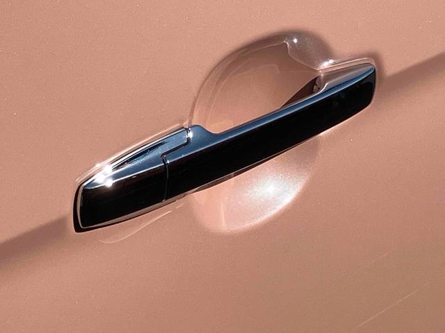 Ｎ－ＯＮＥ スタンダード・Ｌ　ＥＴＣ　バックカメラ　ナビ　ＴＶ　オートライト　ＨＩＤ　スマートキー　アイドリングストップ　電動格納ミラー　ベンチシート　ＣＶＴ　盗難防止システム　ＡＢＳ　ＥＳＣ　ＣＤ　ＤＶＤ再生　ＵＳＢ（31枚目）