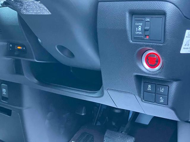 Ｎ－ＢＯＸカスタム Ｇ・Ｌホンダセンシング　ＥＴＣ　バックカメラ　両側スライド・片側電動　ナビ　ＴＶ　クリアランスソナー　オートクルーズコントロール　レーンアシスト　衝突被害軽減システム　オートライト　ＬＥＤヘッドランプ　スマートキー（10枚目）