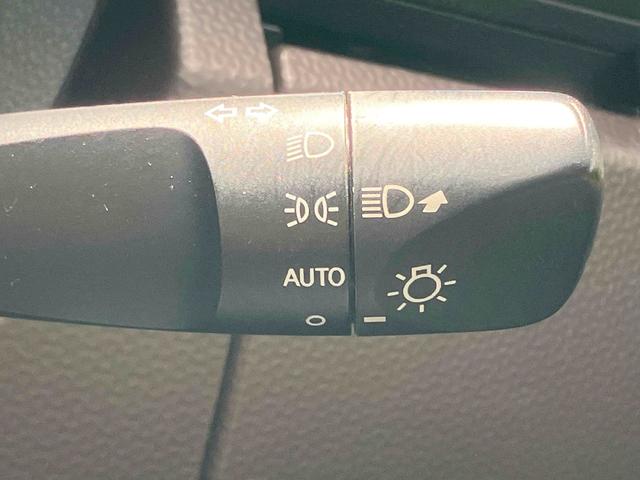 ルーミー Ｘ　Ｓ　ドライブレコーダー　ＥＴＣ　ナビ　ＴＶ　両側スライド・片側電動　クリアランスソナー　衝突被害軽減システム　オートマチックハイビーム　オートライト　スマートキー　アイドリングストップ　電動格納ミラー（31枚目）