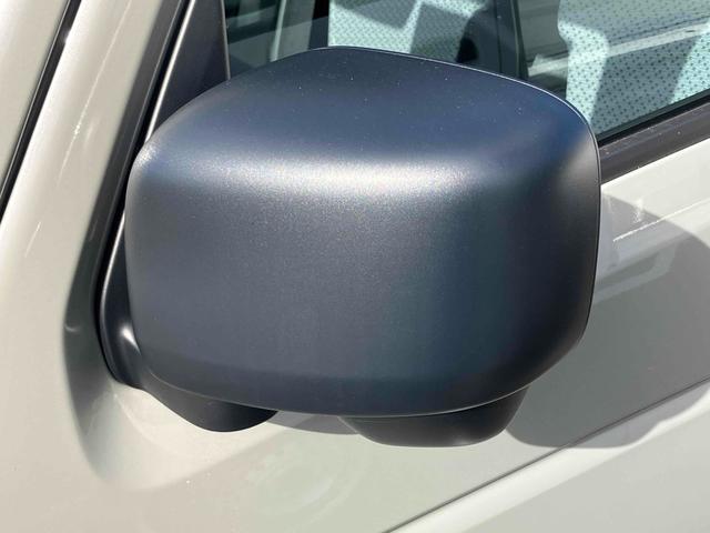 スーパーキャリイ 　４ＷＤ　届け出済み未使用車　軽トラック　ＡＴ　衝突被害軽減システム　クリアランスソナー　レーンアシスト　アイドリングストップ　オートライト　ＥＳＣ　エアコン　パワーステアリング　パワーウィンドウ（6枚目）