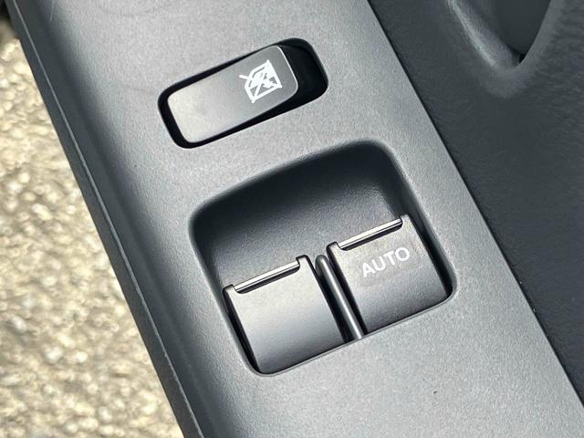 スーパーキャリイ 　４ＷＤ　届け出済み未使用車　軽トラック　ＡＴ　衝突被害軽減システム　クリアランスソナー　レーンアシスト　アイドリングストップ　オートライト　ＥＳＣ　エアコン　パワーステアリング　パワーウィンドウ（23枚目）