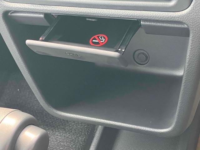 スーパーキャリイ 　４ＷＤ　届け出済み未使用車　軽トラック　ＡＴ　衝突被害軽減システム　クリアランスソナー　レーンアシスト　アイドリングストップ　オートライト　ＥＳＣ　エアコン　パワーステアリング　パワーウィンドウ（32枚目）