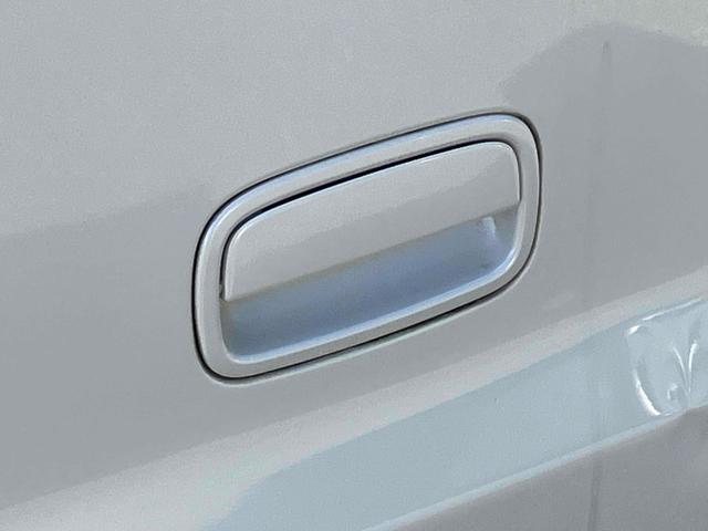 ムーヴコンテ Ｌ　キーレスエントリー　アイドリングストップ　電動格納ミラー　ベンチシート　ＣＶＴ　盗難防止システム　ＡＢＳ　ＣＤ　アルミホイール　衝突安全ボディ　エアコン　パワーステアリング　パワーウィンドウ（13枚目）