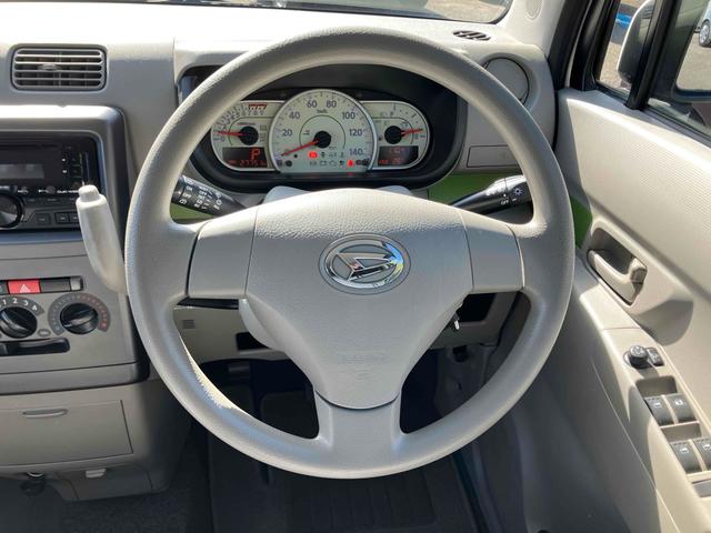 ムーヴコンテ Ｌ　キーレスエントリー　アイドリングストップ　電動格納ミラー　ベンチシート　ＣＶＴ　盗難防止システム　ＡＢＳ　ＣＤ　アルミホイール　衝突安全ボディ　エアコン　パワーステアリング　パワーウィンドウ（25枚目）