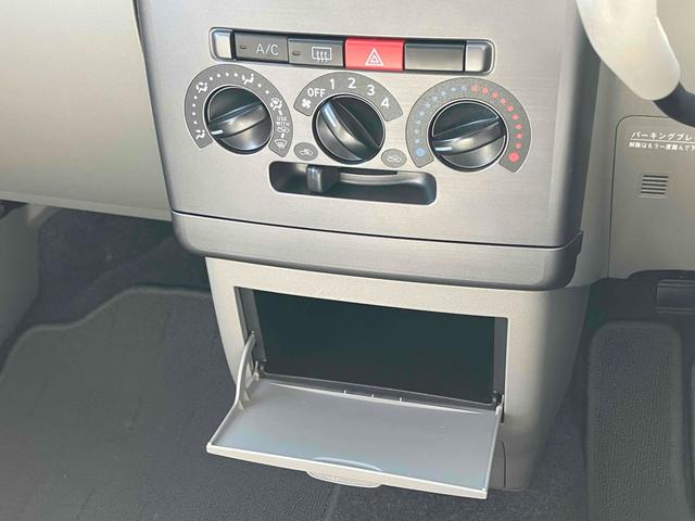 ムーヴコンテ Ｌ　キーレスエントリー　アイドリングストップ　電動格納ミラー　ベンチシート　ＣＶＴ　盗難防止システム　ＡＢＳ　ＣＤ　アルミホイール　衝突安全ボディ　エアコン　パワーステアリング　パワーウィンドウ（36枚目）