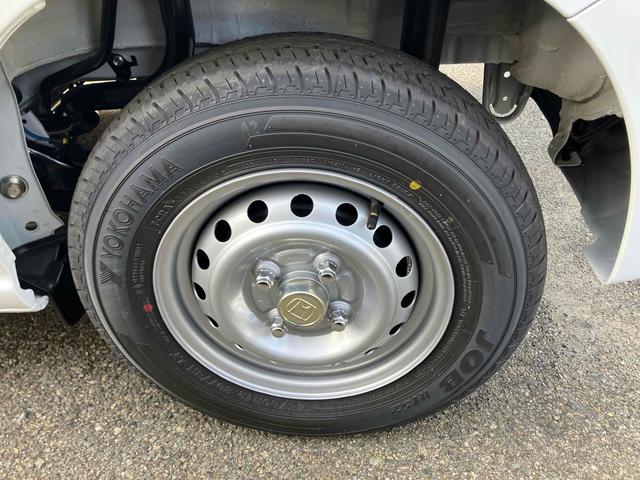 ご覧頂きまして誠に有難うございます！！是非ご来店して頂き、実際にご覧になって頂ければと思います。お客様からのご連絡をスタッフ一同、心よりお待ちしております