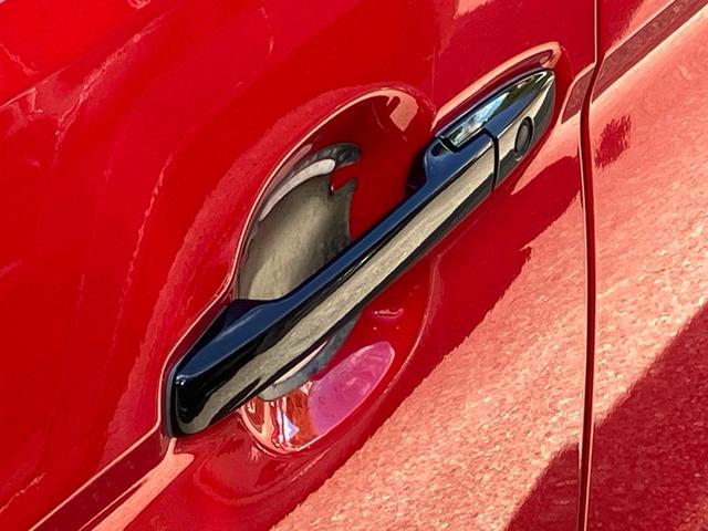 Ｎ－ＯＮＥ ＲＳ　ドライブレコーダー　ＥＴＣ　バックカメラ　クリアランスソナー　オートクルーズコントロール　レーンアシスト　衝突被害軽減システム　オートライト　ＬＥＤヘッドランプ　スマートキー　アイドリングストップ（8枚目）