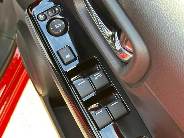 Ｎ－ＯＮＥ ＲＳ　ドライブレコーダー　ＥＴＣ　バックカメラ　クリアランスソナー　オートクルーズコントロール　レーンアシスト　衝突被害軽減システム　オートライト　ＬＥＤヘッドランプ　スマートキー　アイドリングストップ（30枚目）