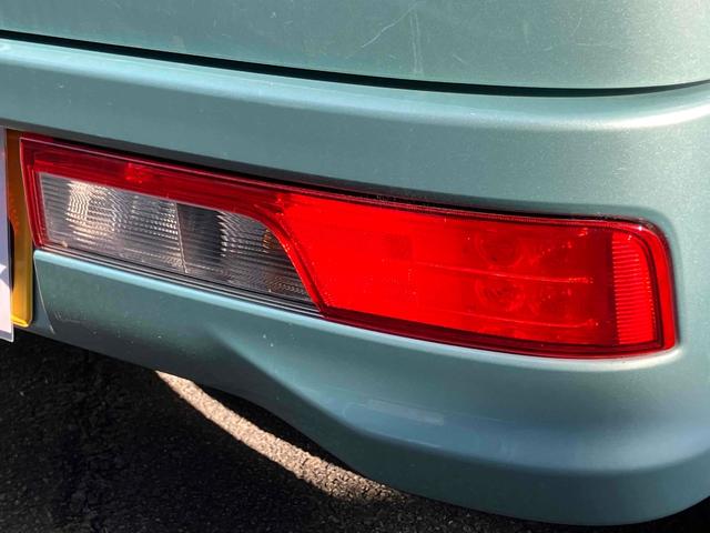 エブリイワゴン ＰＺターボスペシャル　レンタカーアップ　ＥＴＣ　バックカメラ　両側電動スライドドア　ナビ　ＴＶ　衝突被害軽減システム　オートライト　ＨＩＤ　スマートキー　電動格納ミラー　ベンチシート　ＡＴ　盗難防止システム　ＡＢＳ　ＥＳＣ（14枚目）